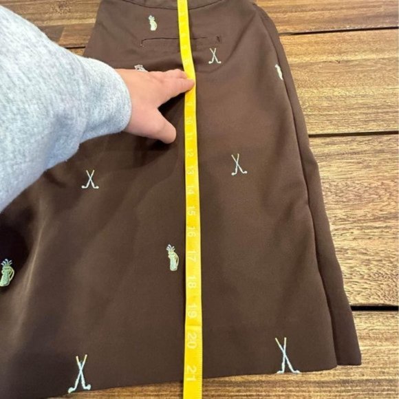 Womans CORAL BAY GOLF SHORTS. Size 18. Pockets! Poly/spandex blend. Stunning! - Picture 7 of 10